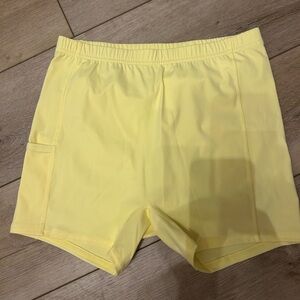 Lilly Pulitzer Luxletic Shorts NWOT